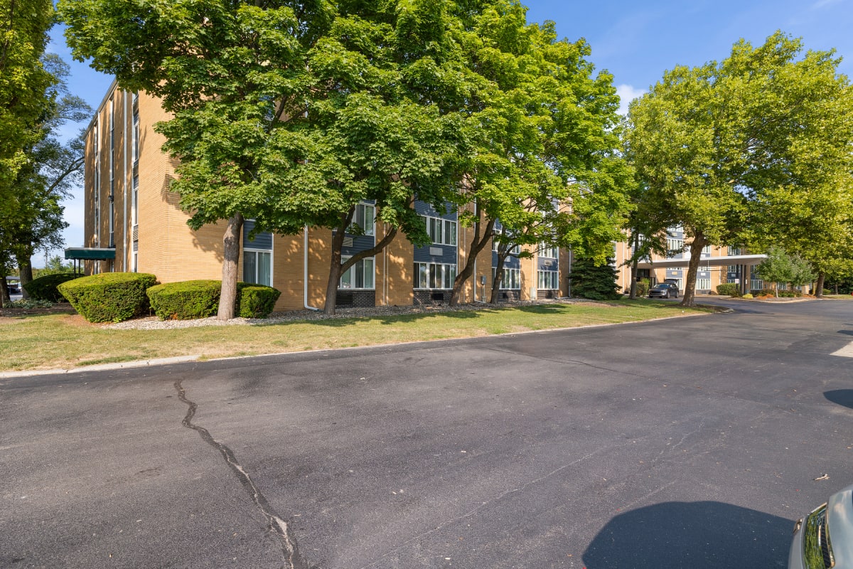 Photos and Video of Southgate Apartments in Southgate, MI